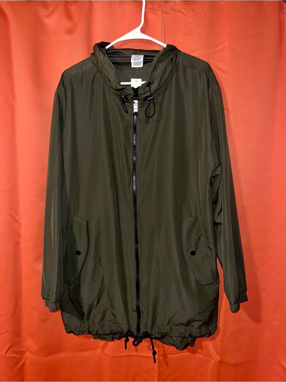 VS PINK windbreaker NWT